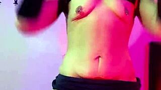 Sofie Lollipop As Nerdy Otaku Cumming In Naruto Call