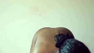 Ebony Dancer Shakes Big Ass for Fan