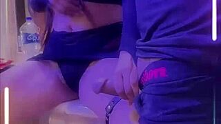 She Moves Her Big Ass While Dancing And Fucks Like A Prostitute!