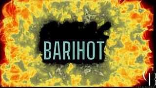 esposinha liberada dando para o fixo no pelo.