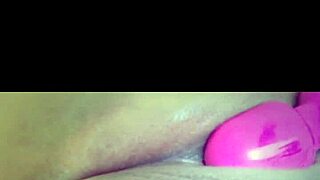 this clean pussy is ready for some fun masturbation in the shower! 😉