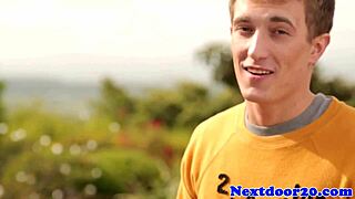 i watched this gay athletic stud wanking in the bath, so muscular