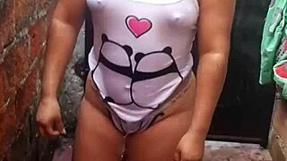 My cousin was horny and masturbated while bathing on floor