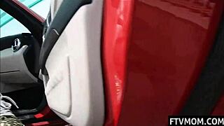 Leggy MILF Flashes in Public Park for Wild Outdoor Thrills and Risky Fun. Watch Her Tease Strangers!