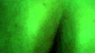 oiled big ass bouncing 😍