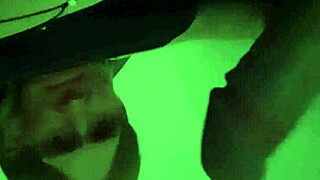 i'm keightania lagurley, playing with my 20cm she-cock till cum