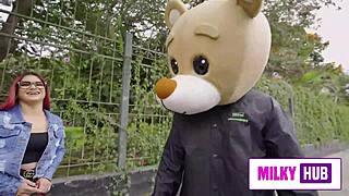 puta pelirroja folla con un personaje totalmente horny su co�o apreta demasiado