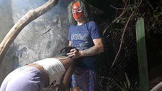 i got pounded by homem aranha at the halloween party, family saw it