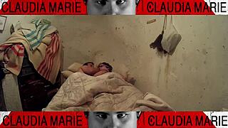 making the fat girl horny with pussy play 😈