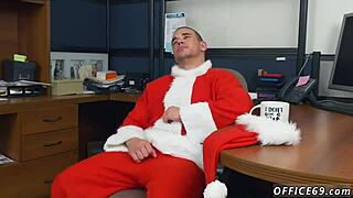 Ebony thug gay holiday special rocks!