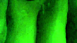 Watch this BBW solo in bath playing with big ass.