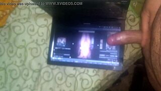 Tributo Para Mi Mi Mejor Amigo De Xvideos Se Masturba Hasta Venirse