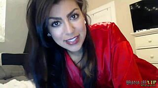 Briana Lee Performs In Member Show On October 29th 2014