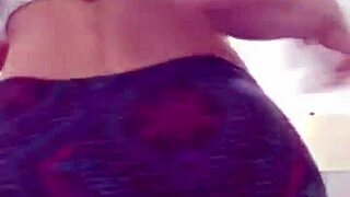 Hey cutie, wanna chat with me on webcam tonight?