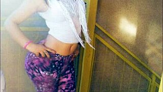 Ivon dances and shows her big ass and tits