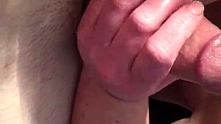 queenlaroyale and her hot lover having fun