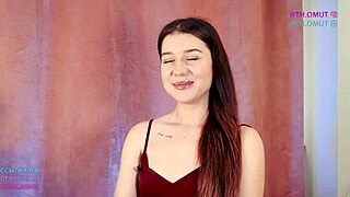 jolie butt shines in this hot clip