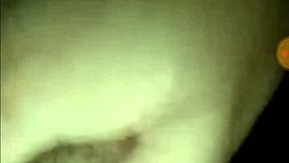 calentona se masturba viendo mi pene