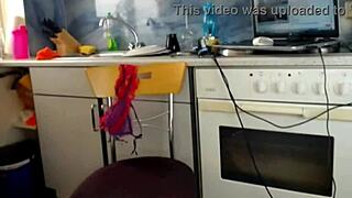 i unlock twerking secrets with seductive moves on my big booty