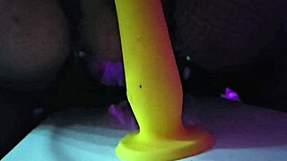 Mature cougar rides huge dildo tightly