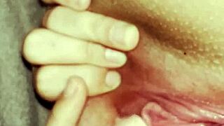 Stretching my fat pussy wide open under the covers to get the right position on my clit to help me bust my nutttttt feels so fucking good