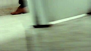 Hot gay fuck in mall bathroom with amateurs 😏