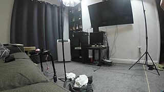 Scarlett Johnson's Footjob Pov