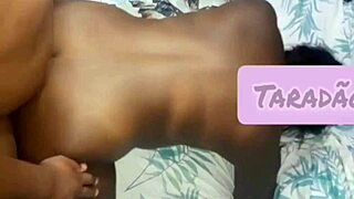 gozando no rabo da preta latina com orgasmos