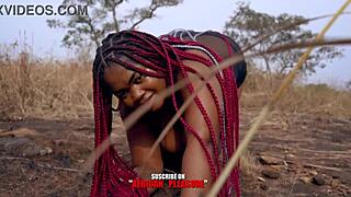 Tas Envie De Moi With Big Tits And Ass