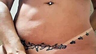 Playing with ball vibrator in pussy 😈