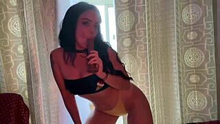 Horny Latina brunette loves playing with hard cock