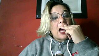 Mistaken Sister-In-Law And Mother-In-Law Chat About Lola