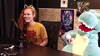 Dracaryssg's Wild Request: Pencil in Her Tight Hole