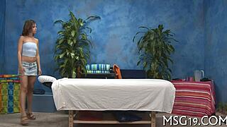 Pleasing the masseuse who has an amazing ass