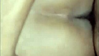 Oh, this chubby prostitute is so wild and amateurish in her acts!