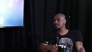 as pessoas do meio liberal são preconceituosas com elas mesmo e o cuckold e os que julgam - lucas ferraz sheer red