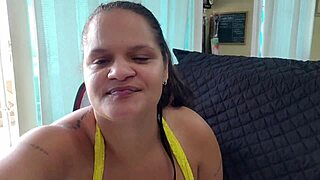 gonna suck your cock like I sucked this lollipop 🍭