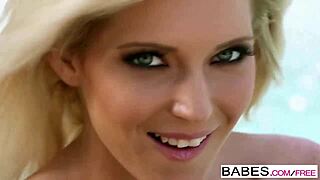 Niki Lee says, Fuck my nerdy ass in snow