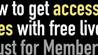 Diva vicky vette strips off her black bodysuit to please her big pussy