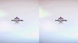 Vanessa Hell gets kinky in wild VR action for you! 😈