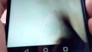 My wife gives me a handjob show 😘