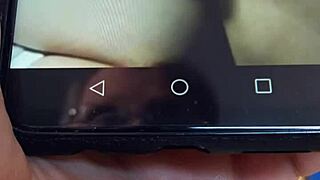 My wife gives me a handjob show 😘