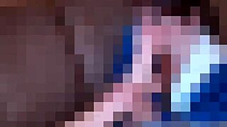 Lick and worship my feet, bitches! 👣💦