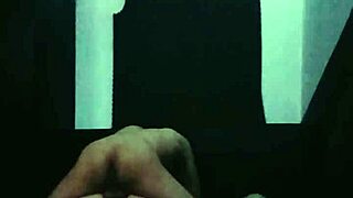 Riding my cousin in public outdoor massage session with masturbation 😏