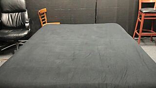 scarlett johnson, i cant get enough of this blacklight sexx