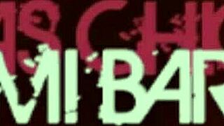 Bored in quarantine, I masturbate waiting for tinder date.