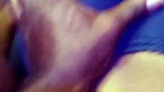 I Enjoyed My Mature Girlfriend's Tight Wet Pussy in Missionary Home Sex with Dripping Cum