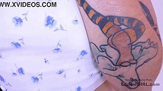 i'm a hot brunette getting fucked by machine between my legs, ohh