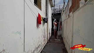 comi o cu da empregada no quintal e gozei na boca dela.