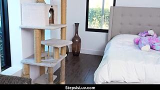 gorgeous stepsis claire roos fucking stepbro allen swift at home?